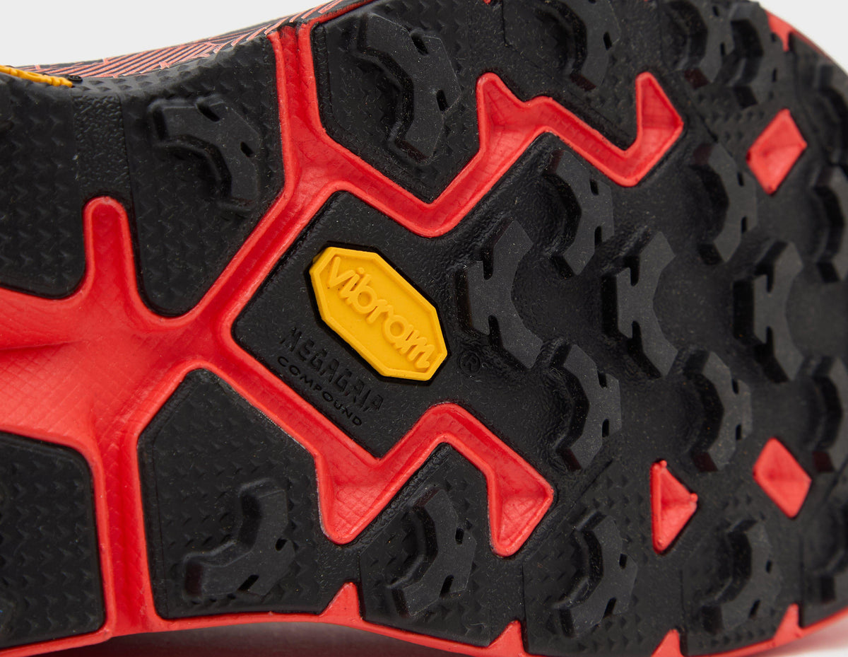 HOKA Speedgoat 2