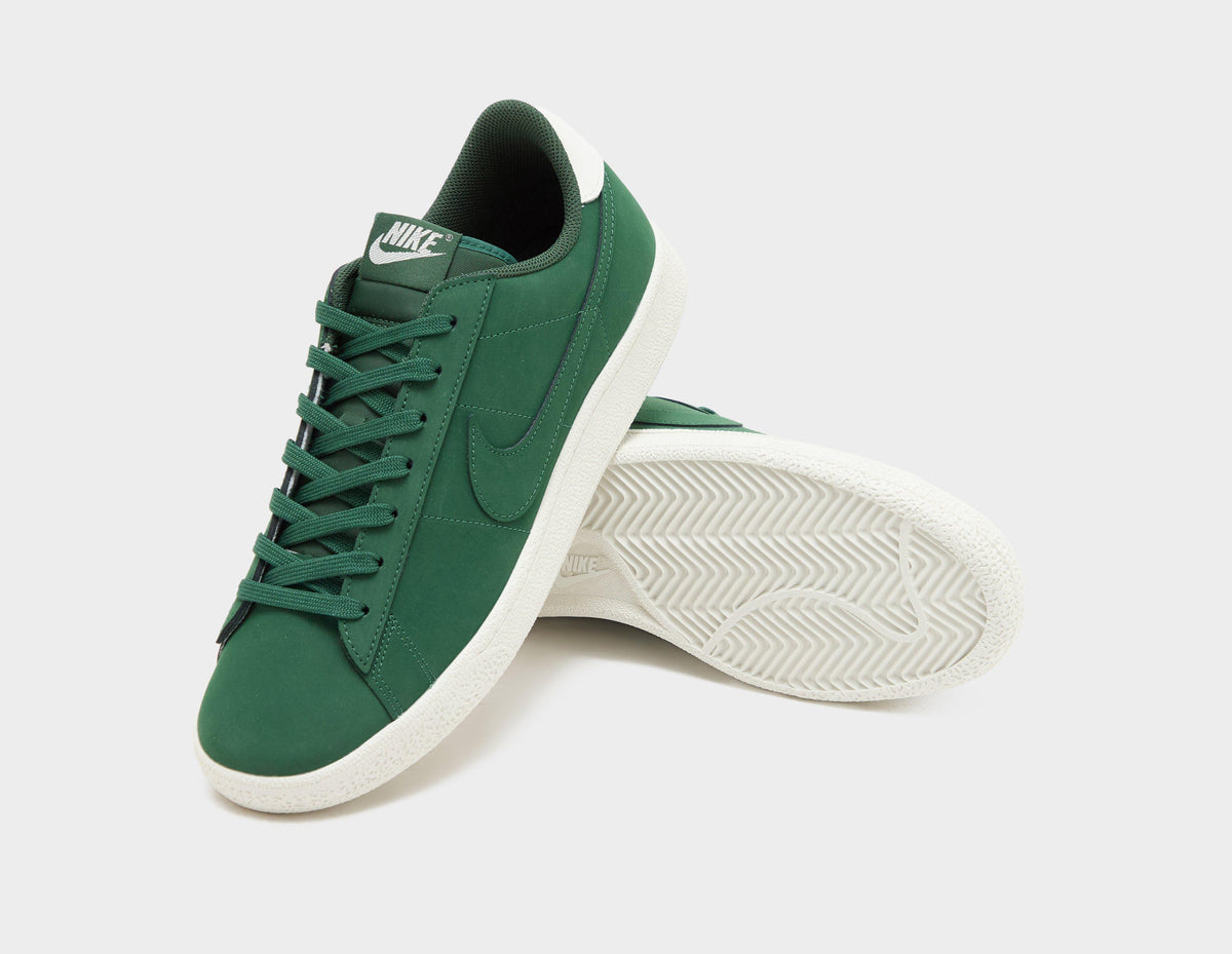 Nike Tennis Classic