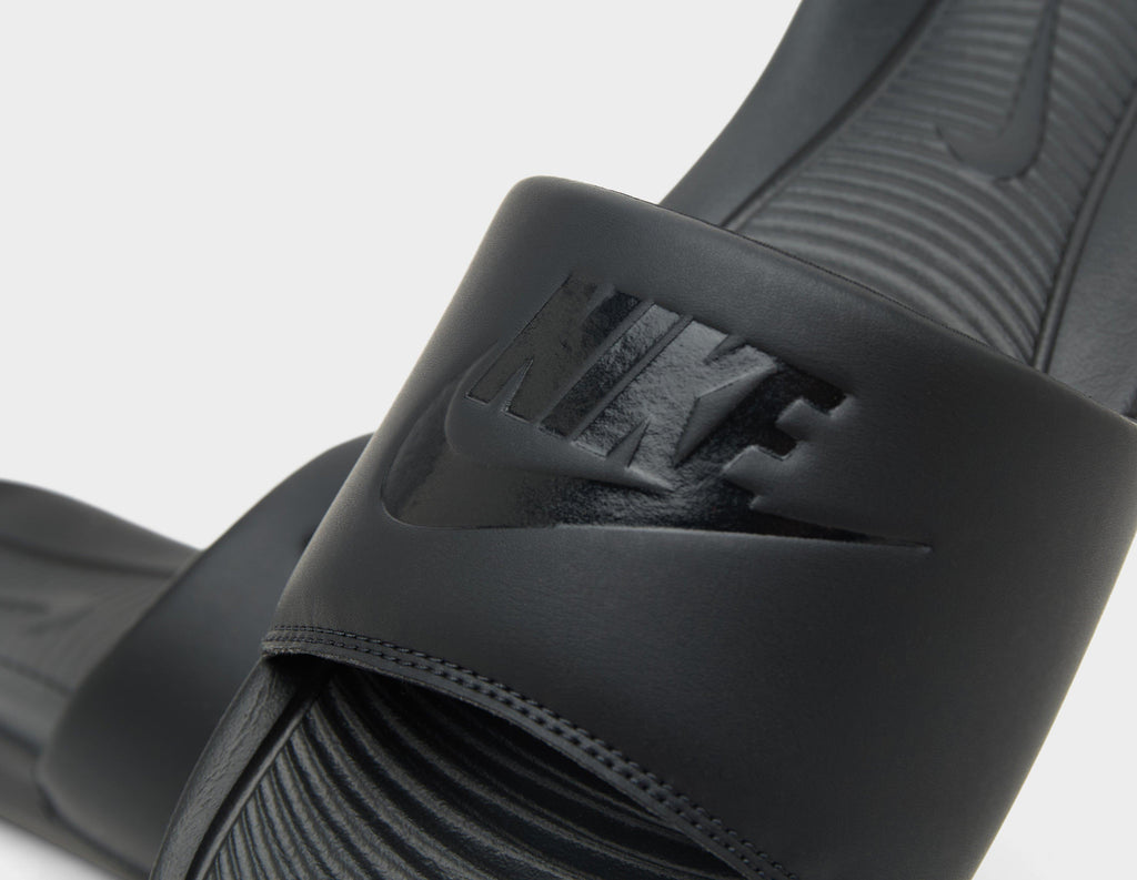 Nike Victori One Slides