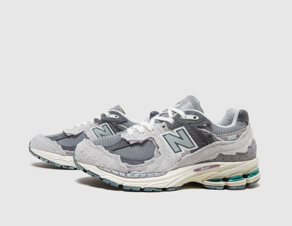 New Balance 2002R Protection Pack Women's