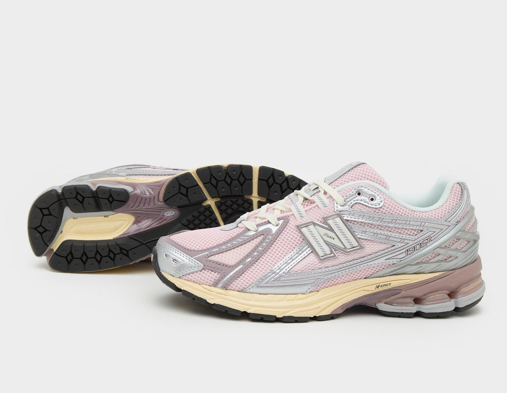New Balance 1906R