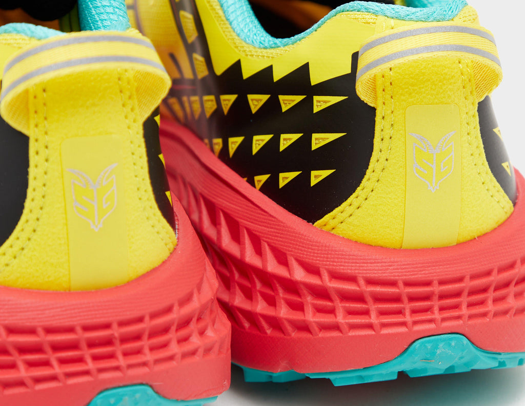 HOKA Speedgoat 2