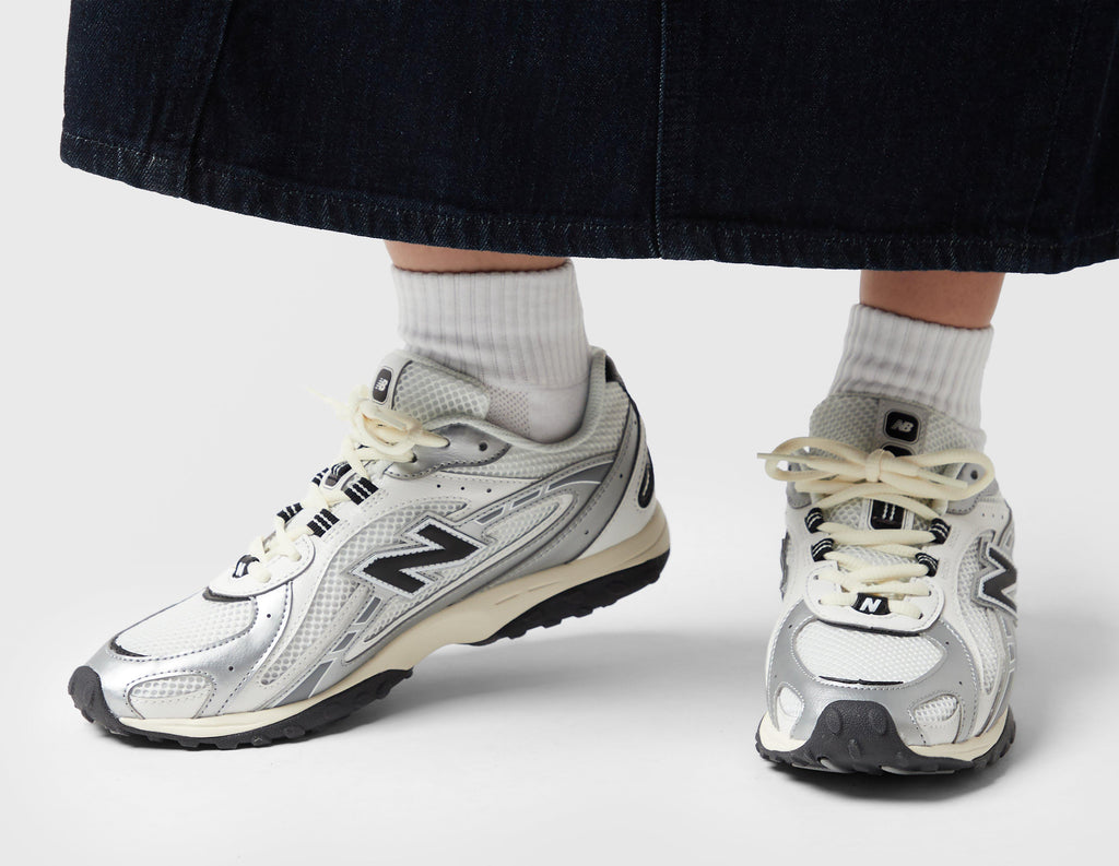 New Balance 204L Women's