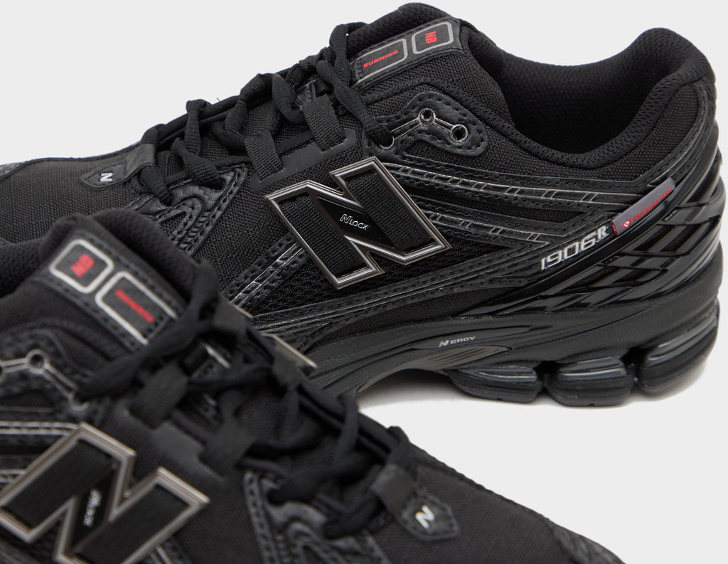 New Balance 1906R