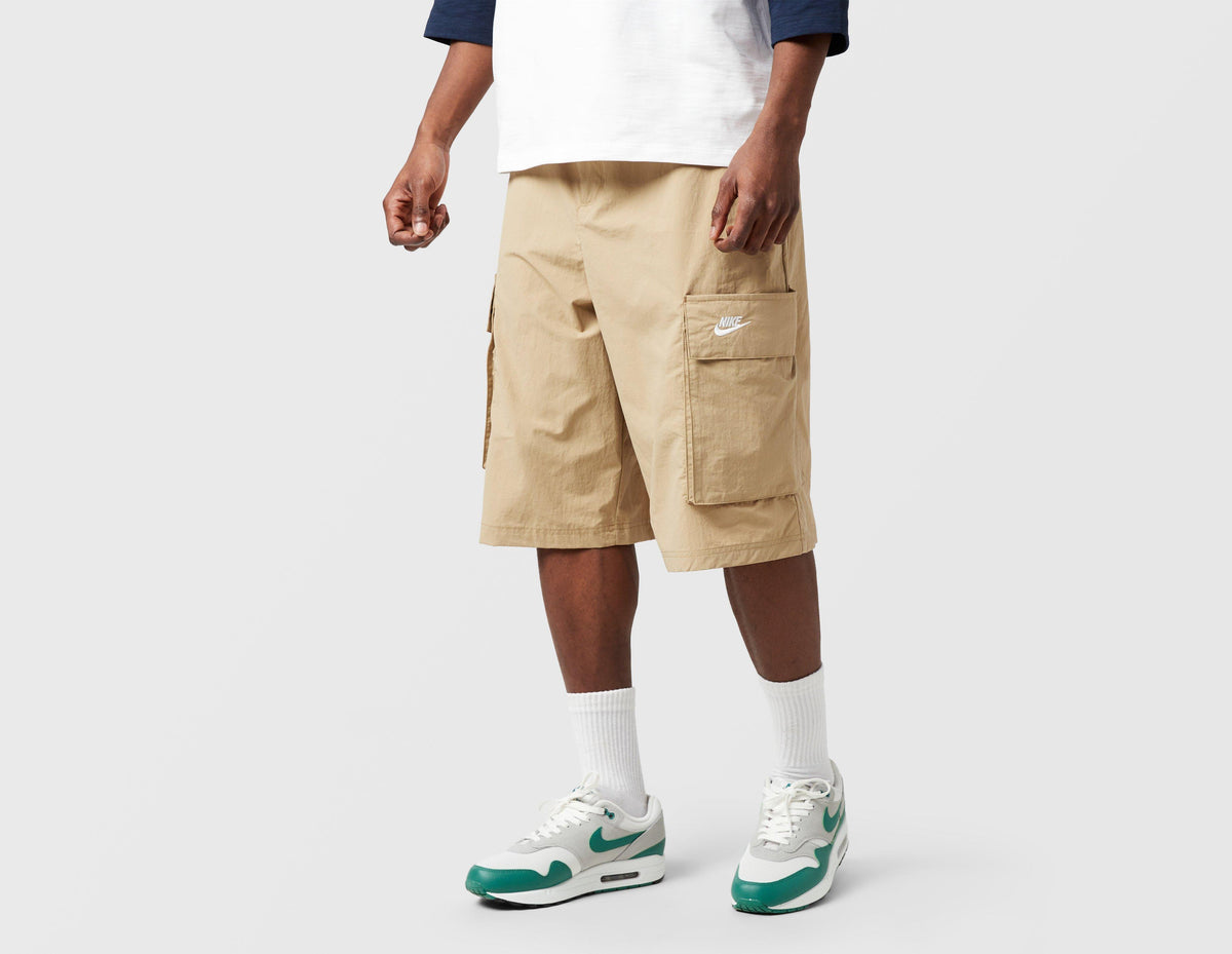 Nike Club Oversized Cargo Shorts