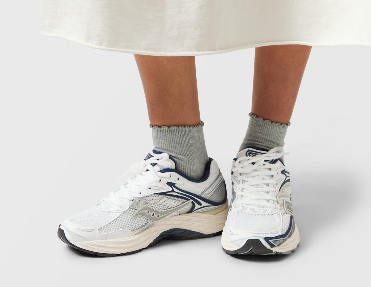 Saucony ProGrid Omni 9 Women's