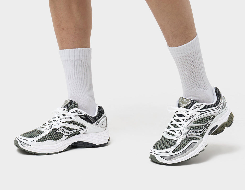 Saucony ProGrid Omni 9