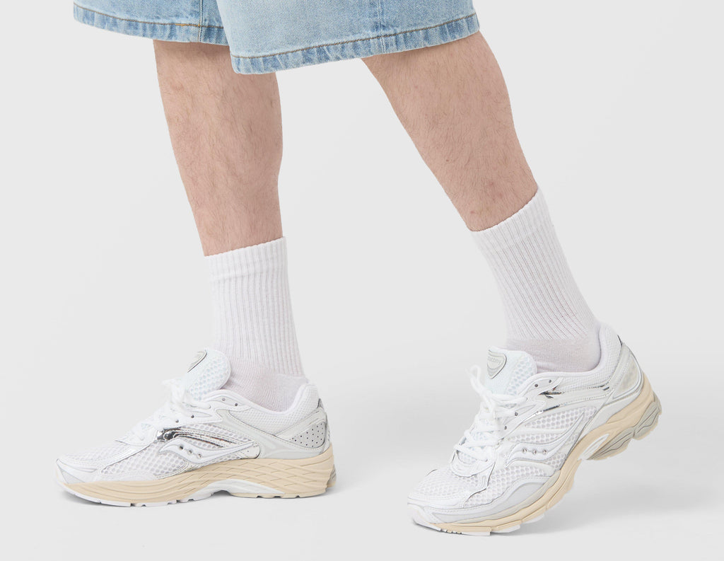 Saucony ProGrid Omni 9