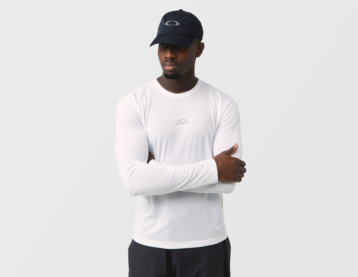 Oakley Edge Force Long Sleeve T-Shirt