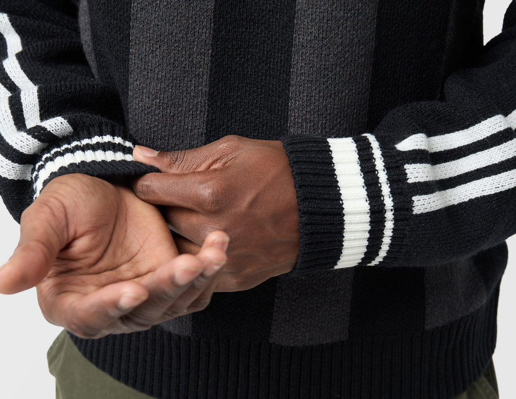 adidas Originals Winter Club GFX Crewneck